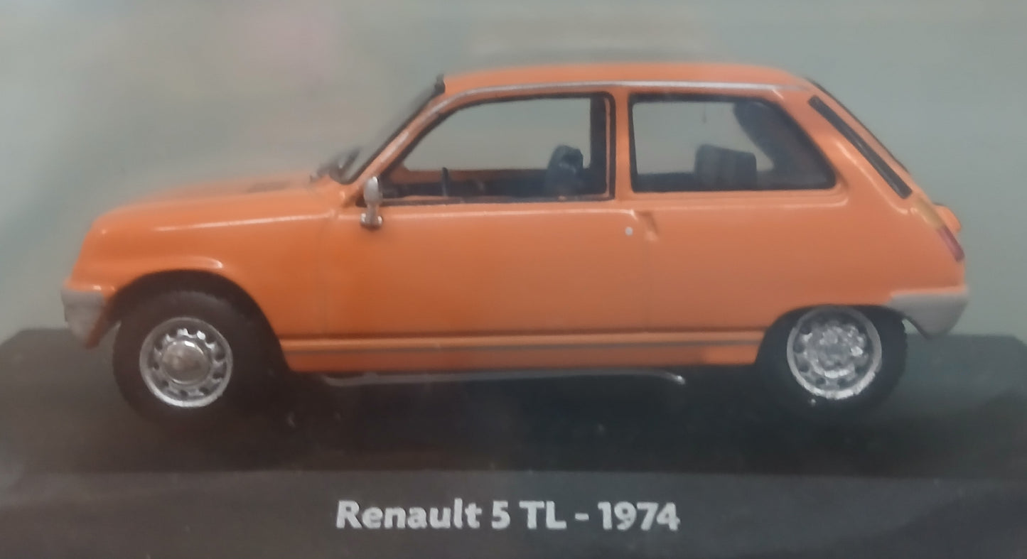 LE INDIMENTICABILI AUTO DI PAPA' VOL. 14 - RENAULT 5