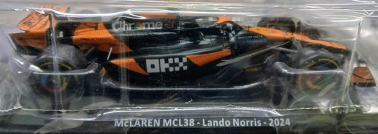 Leggendarie auto da corsa VOL.115 - MCLAREN MCL38 - LANDO NORRIS 2024 -  scala 1:24