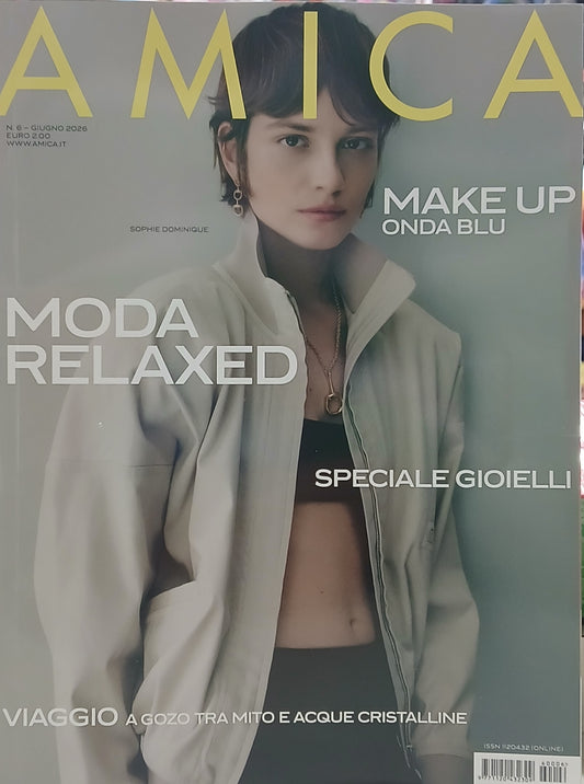 Amica + Prodotto Beauty Wet N Wild - Moda Relaxed - Uscita n.6